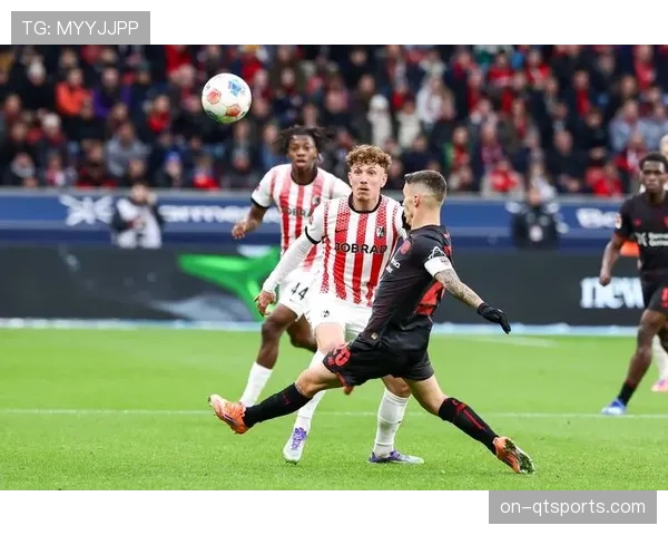 长篇通讯：一支球队的进化——勒沃库森从注重边路传中到精通肋部渗透的三年历程